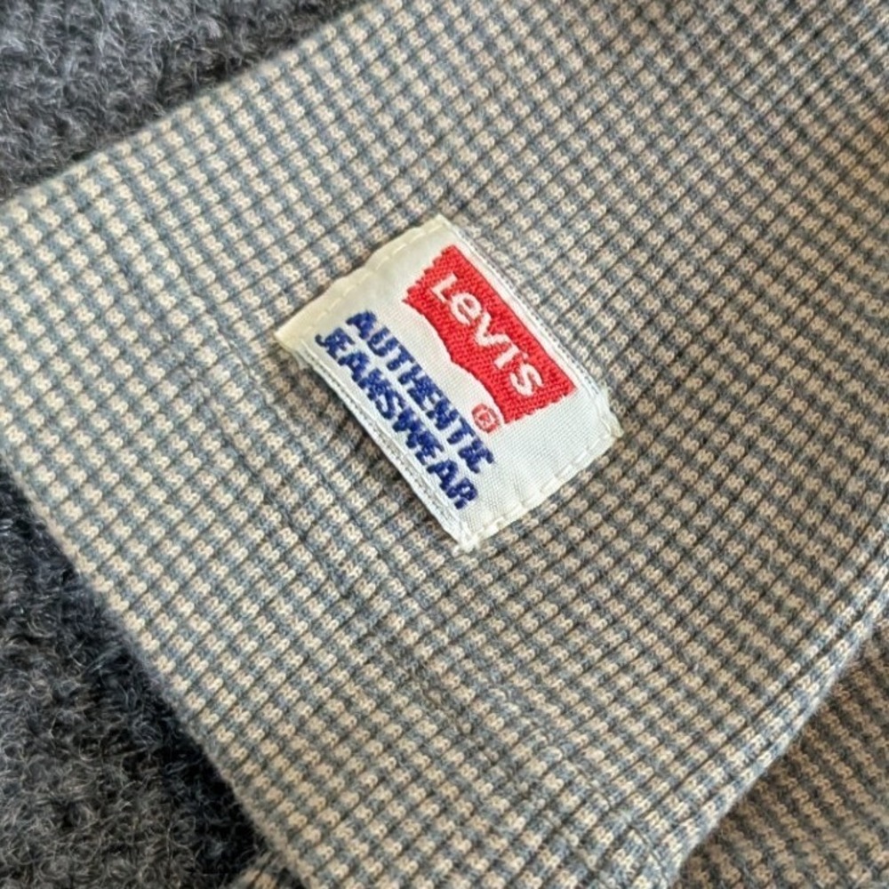 Vintage Levis Authentic Jeanswear Thermal Shirt Mens Large Grey Stripe USA Made - Picture 5 of 12
